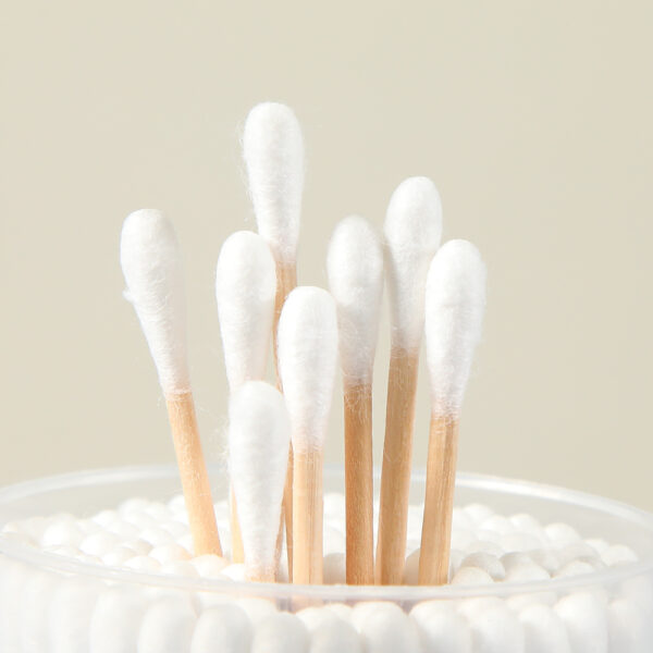 Portable Plastic Canister 100 Count Bamboo Stick Cotton Swabs for Hotel/Travel - Image 3